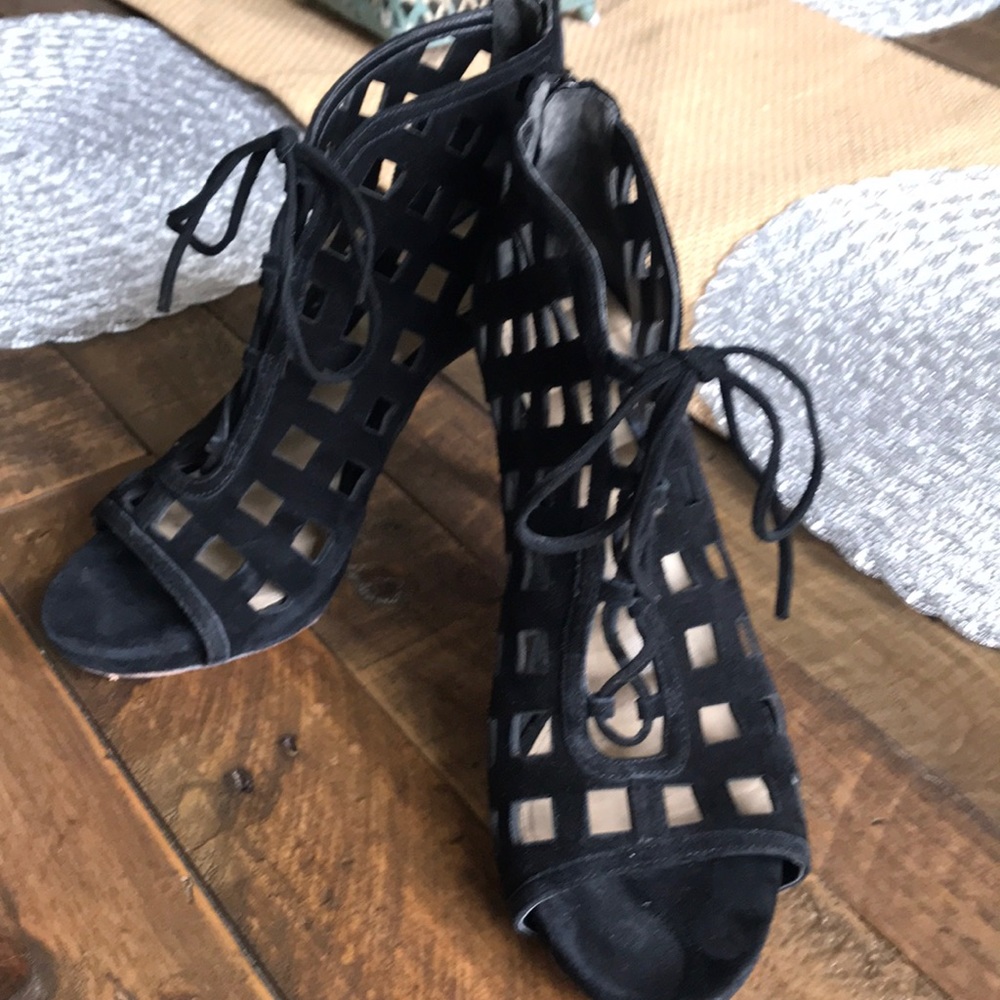 Via Spiga lace up zip back heeled booties
